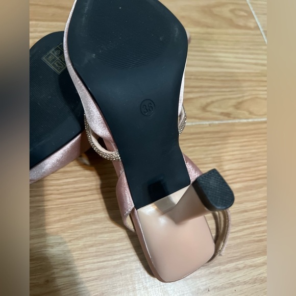 pointed heels size 6 (36) - Picture 3 of 7